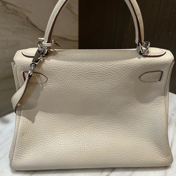 Hermes Kelly 28 Handbag Cream Togo with Palladium Hardware - Picture 5 of 16